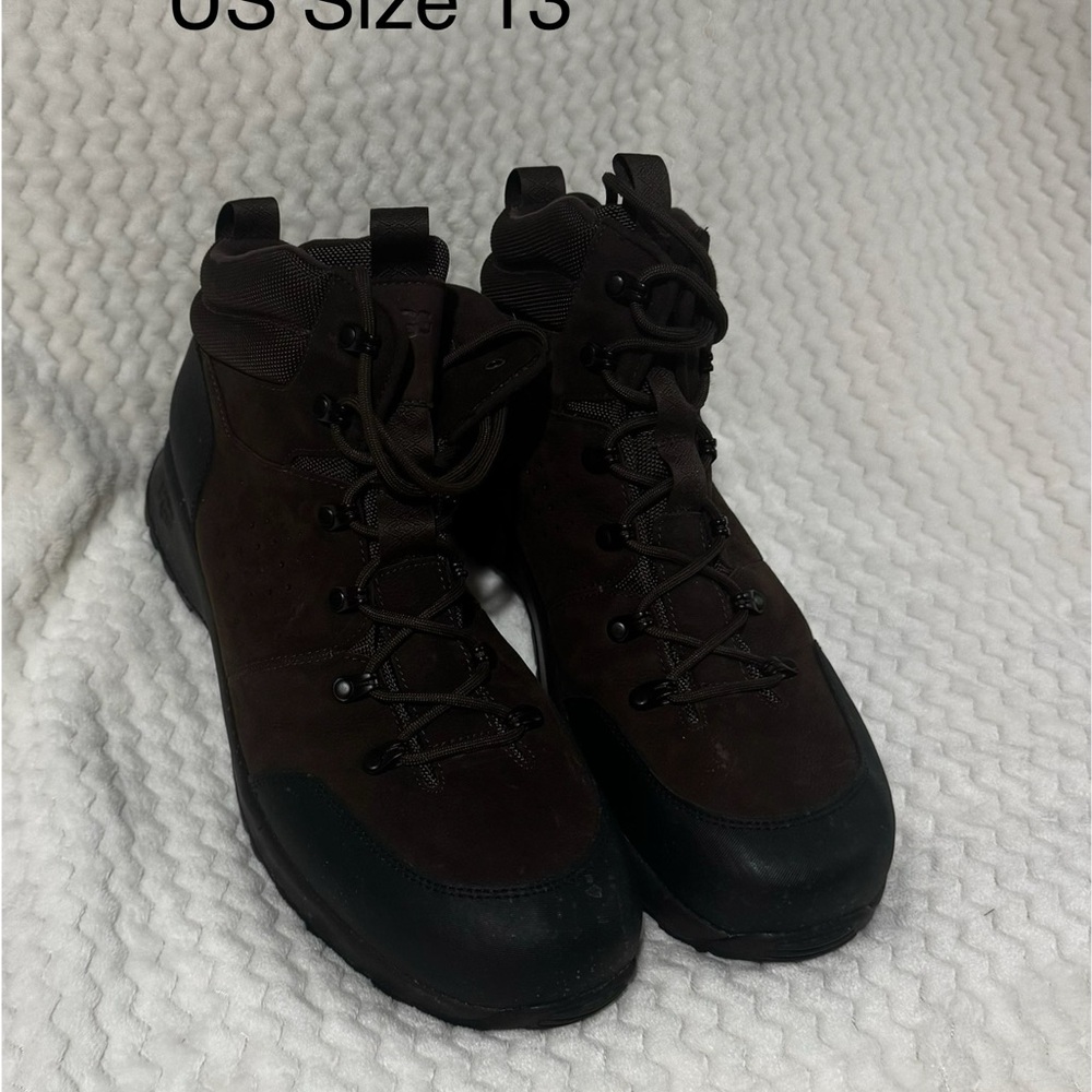 UGG Men's Dark Brown Boots